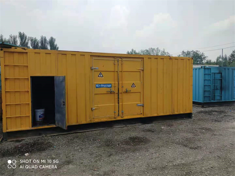 东城200KW柴油发电机组需要配备什么型号的电缆线？