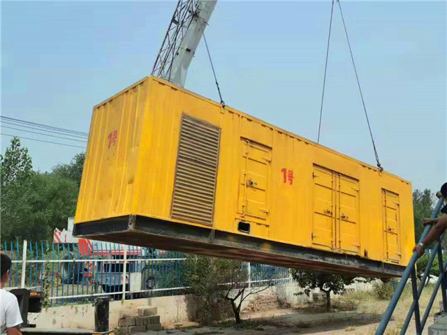 东城300KW柴油发电机组油耗是多少？